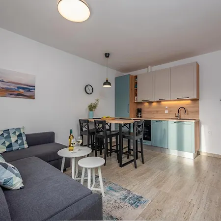 Dalmor House Villa