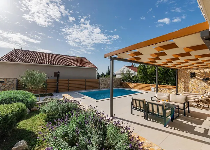 Dalmor House Rovanjska